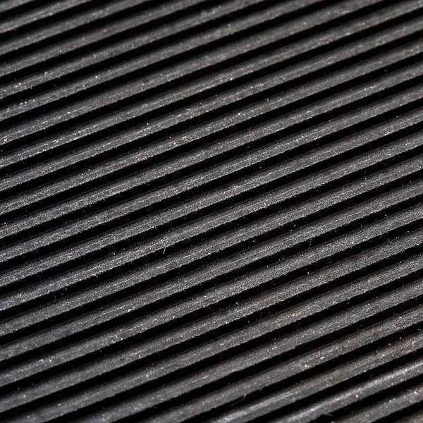 Tapis de sol auto en caoutchouc noir épais - stries larges / stries fines 